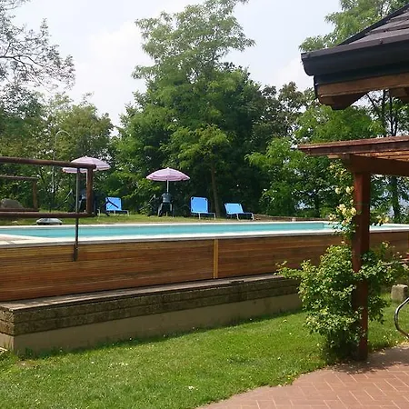 Maccalle Oasi Franciacorta Bed & Breakfast Provezze
